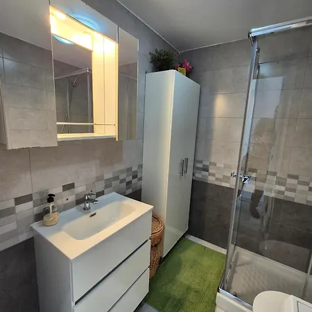 Apt Erisa en Torremolinos dos min de la playa, Puerto Marina-3
