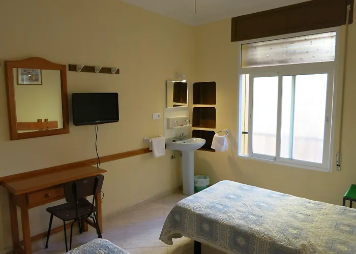  Hostal Guillot